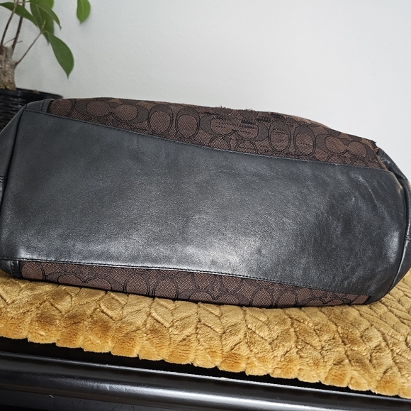 COACH Brown, Handbag, - Picture 14 of 15
